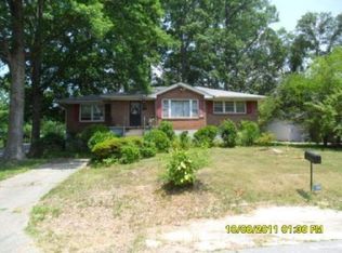 5648 Kite Dr, Forest Park, GA 30297