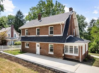 5 Winding Rd, Leetsdale, PA 15056