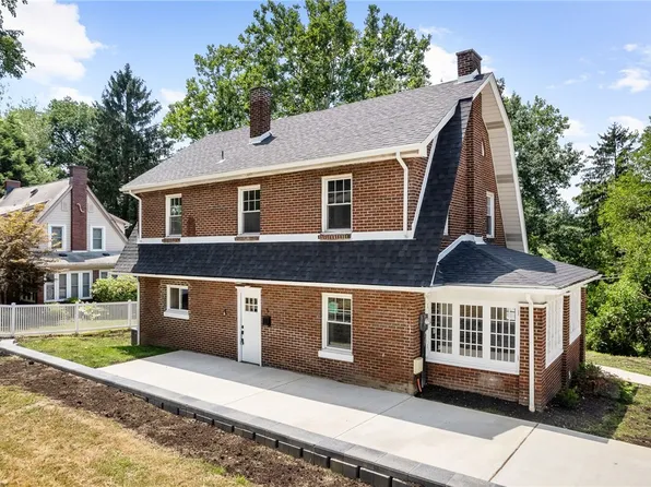 5 Winding Rd, Leetsdale, PA 15056