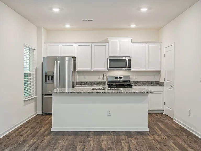 944 Utopia Ln — Photo 12