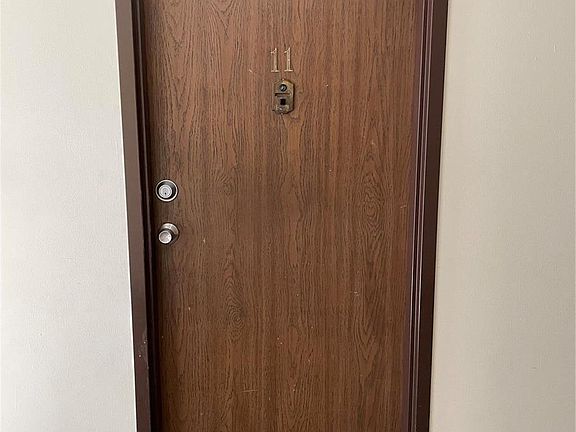2nd image of 1630 Summer Run Dr Unit 11
