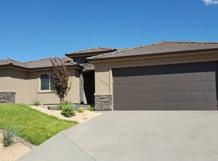 1238 N 50 W, Hurricane, UT 84737