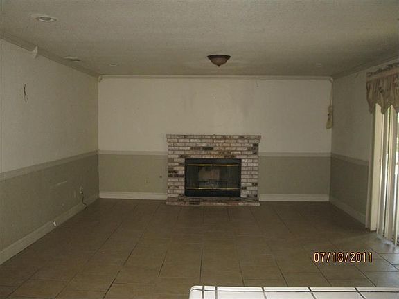 3rd image of 2766 Ian Ct