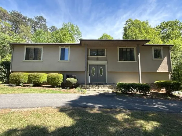 13930 Idlewild Rd, Matthews, NC 28105