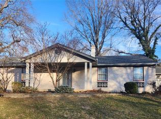 1238 Beaver Trail Dr, Saint Louis, MO 63135