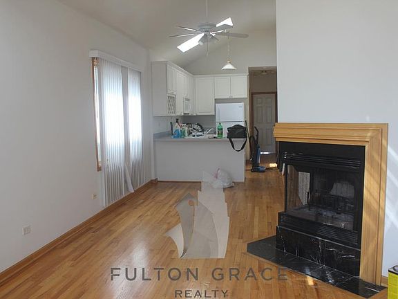 3rd image of 1415 N Bosworth Ave