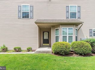 6331 Galleon Dr, Mechanicsburg, PA 17050