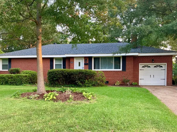 1676 Cougar Ave, Norfolk, VA 23518