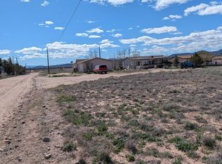 12 W Baja Rd, Paulden, AZ 86334