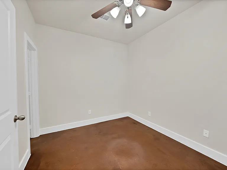 4117 Lafayette St — Photo 7