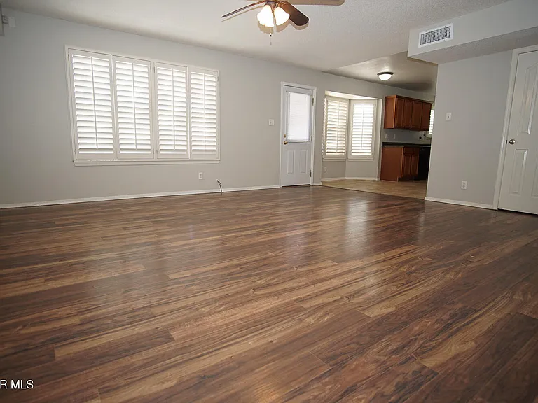 10932 Acoma St — Photo 13