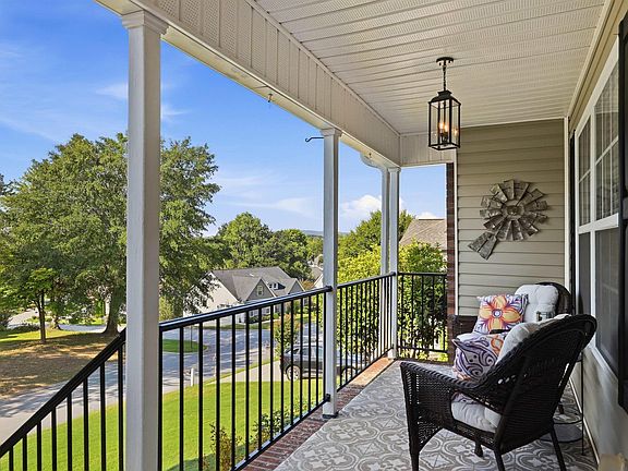 2nd image of 307 Stone River Way