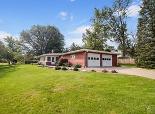219 University St, Pella, IA 50219