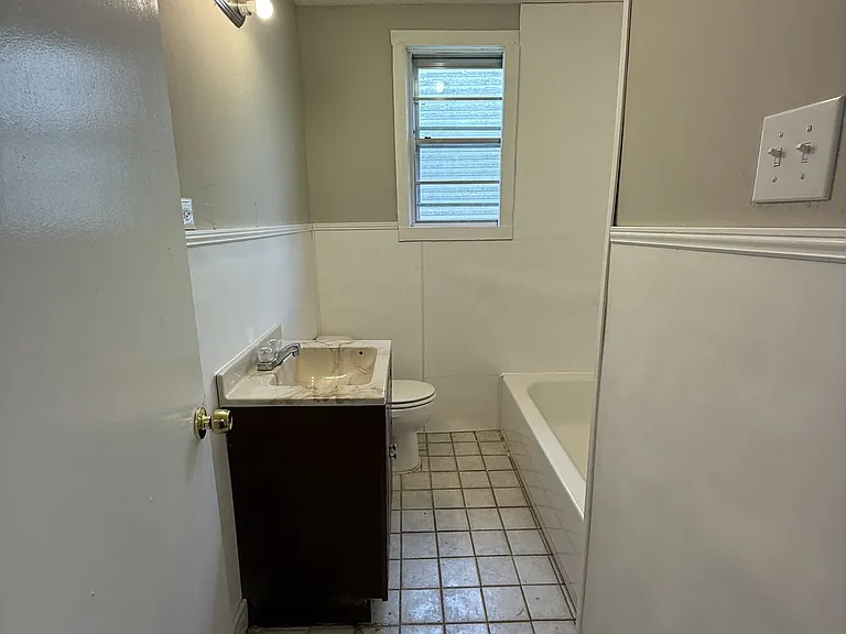 5509 Court P — Photo 8