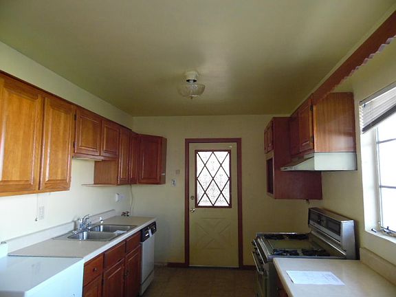 5th image of 8713 Mount Baldy Dr