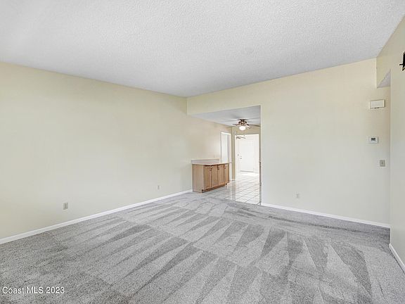 4th image of 1463 Leeward Ave SE