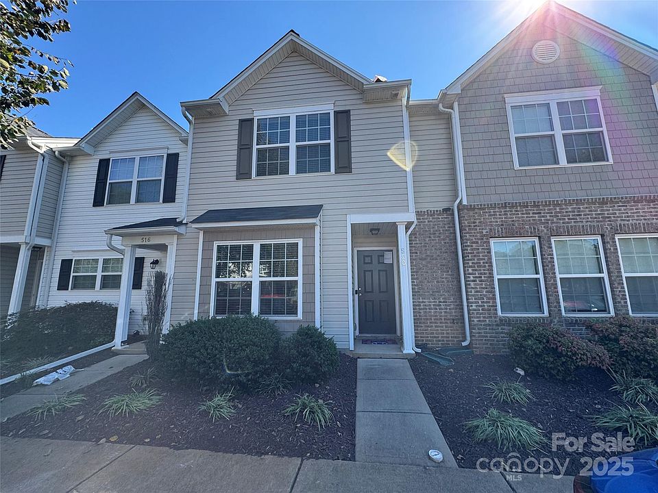 1st image of 520 Fawnborough Ct