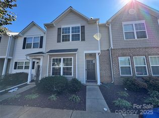 520 Fawnborough Ct, Rock Hill, SC 29732