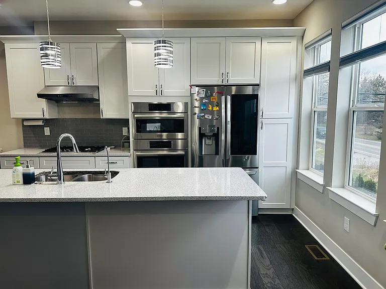 2901 Square Lake Ct — Photo 4