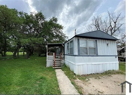 7020 US Highway 281 N #29 — Photo 9