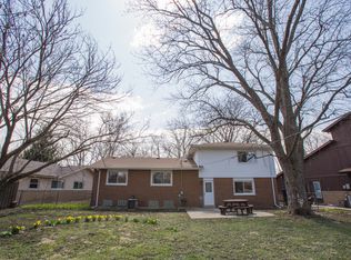 18903 Jonathan Ln, Homewood, IL 60430