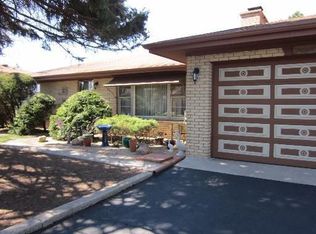 11630 S Laporte Ave, Alsip, IL 60803