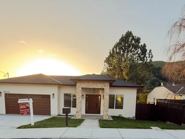 38075 Stenhammer Dr, Fremont, CA 94536