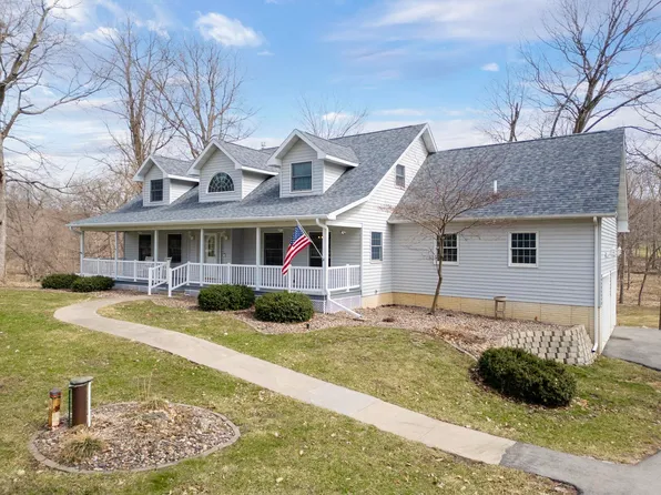 112 Winding Ridge Rd, Denver, IA 50622