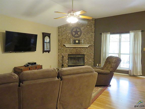 5th image of 12981 Lauren Ln
