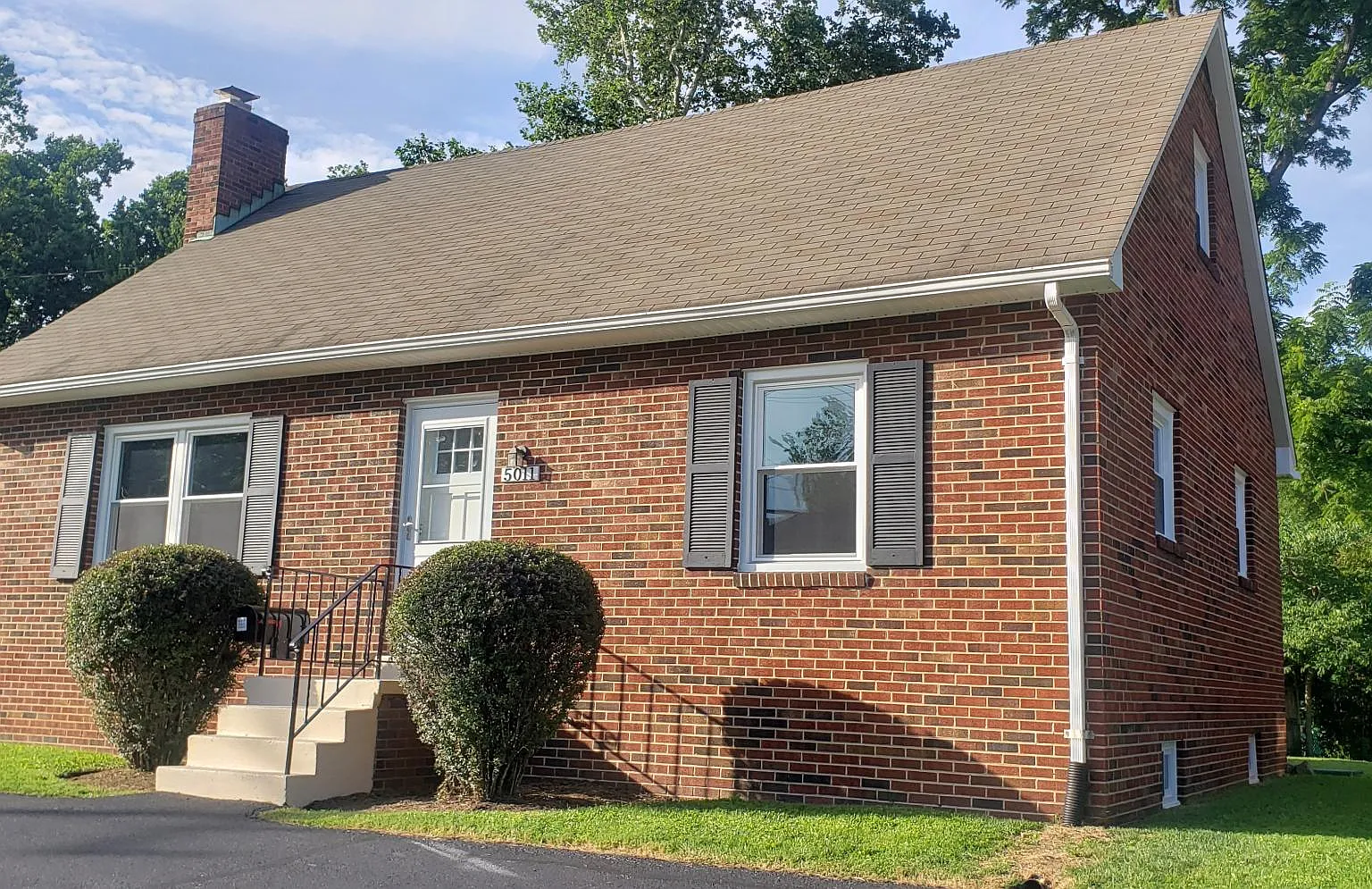 5011 River Rd — Photo 1