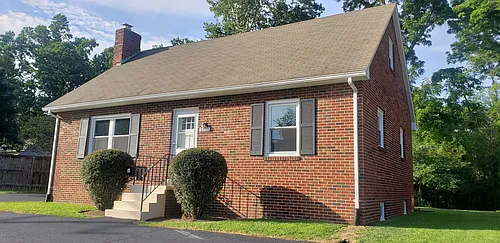 5011 River Rd Photo 1