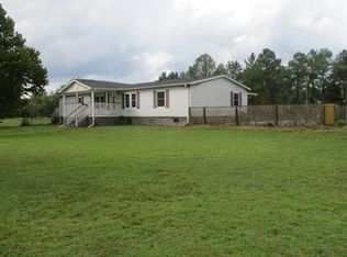 106 Dusty Trl, Ochlocknee, GA 31773