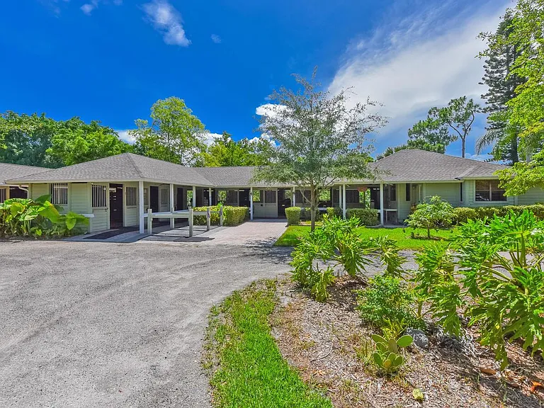 2040 Appaloosa Trl — Photo 14