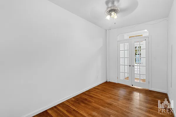 Rented by PREX Realty Corp | media 22