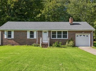 2408 Drum Creek Rd, Chesapeake, VA 23321