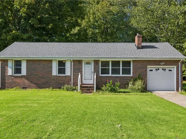 2408 Drum Creek Rd, Chesapeake, VA 23321