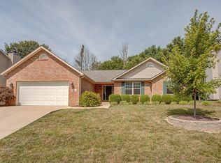 1123 Illini Dr, O'Fallon, IL 62269