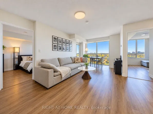 35 Hollywood Ave #2022, Toronto, ON M2N 0A9