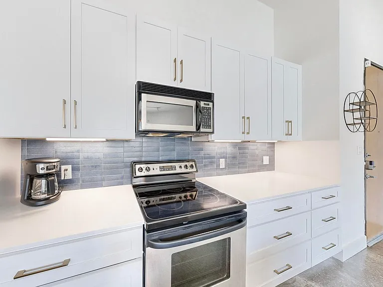 2502 Live Oak St #217 — Photo 16