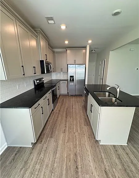 91 Melody Dr — Photo 6