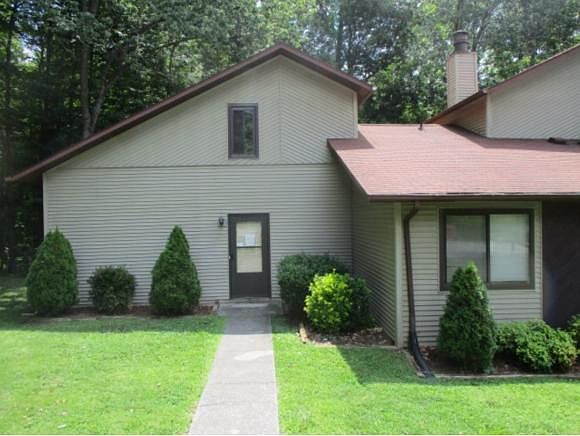 1st image of 2201 Forest Acres Dr #0