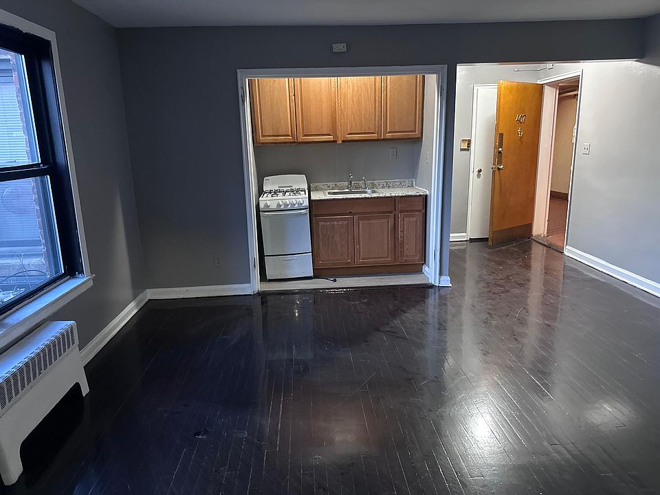 1st image of 425 Mount Prospect Ave APT 407