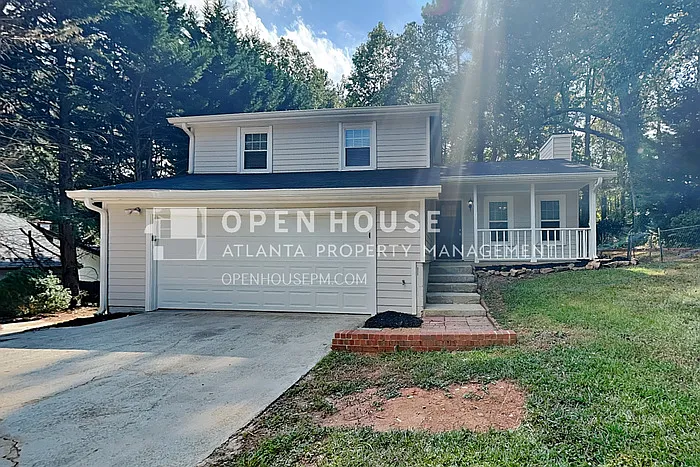 2523 Mistletoe Ln photo 1