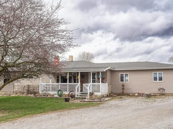 8364 E County Road 200 S, New Castle, IN 47362