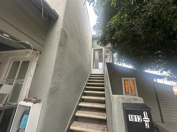 1812 Oakwood Ave #1/2, Glendale, CA 91208