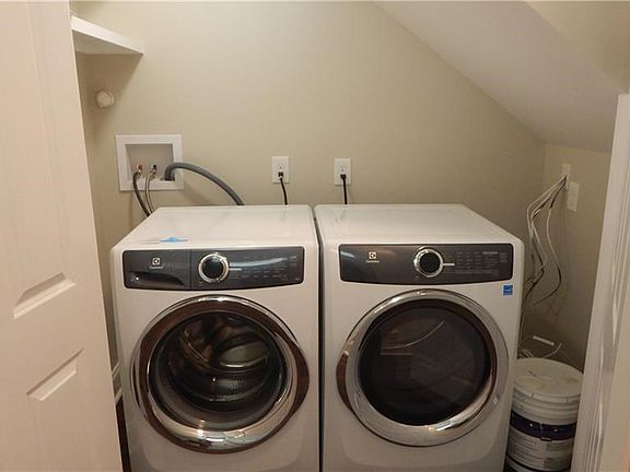 4th image of 3524 Baronne St