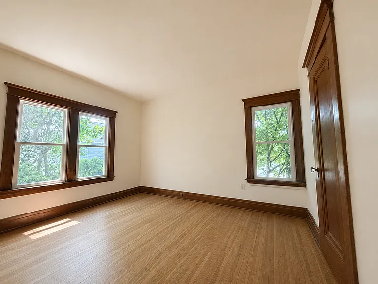329 Bird Ave #2 — Photo 9