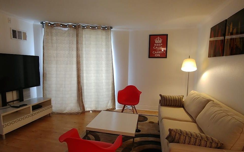 Living room 1