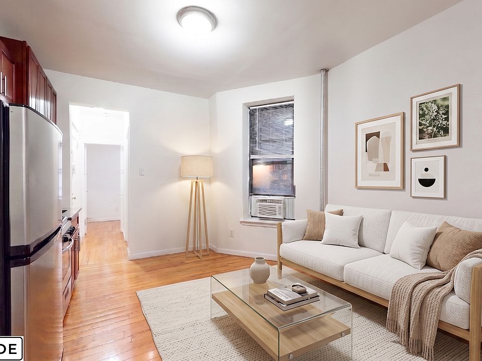 1st image of 172 Thompson St APT 4