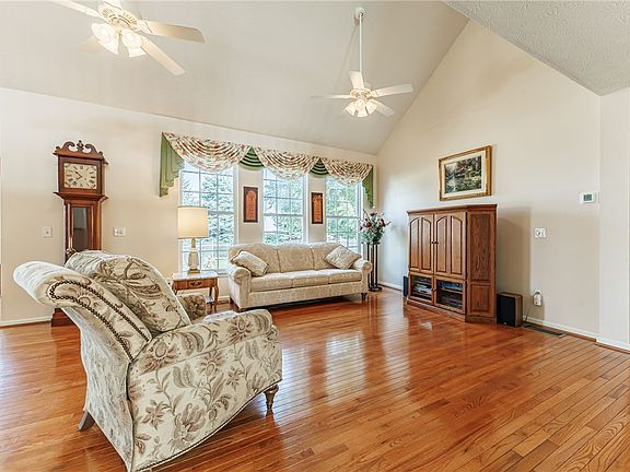 5th image of 5152 Overlook Ln